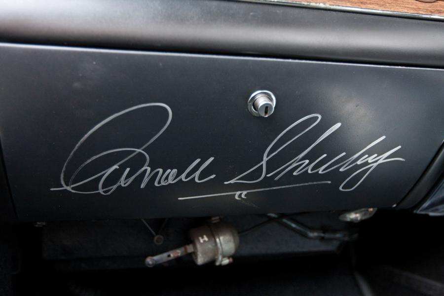  Shelby GT500 KR Convertible 1968 года  (фото 25 из 58)
